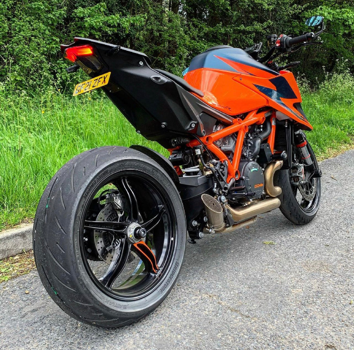 FLEXIPLATE™ OBLONG FLEXIBLE MOTORBIKE ENDURO NUMBER PLATE Flexi Plates Uk