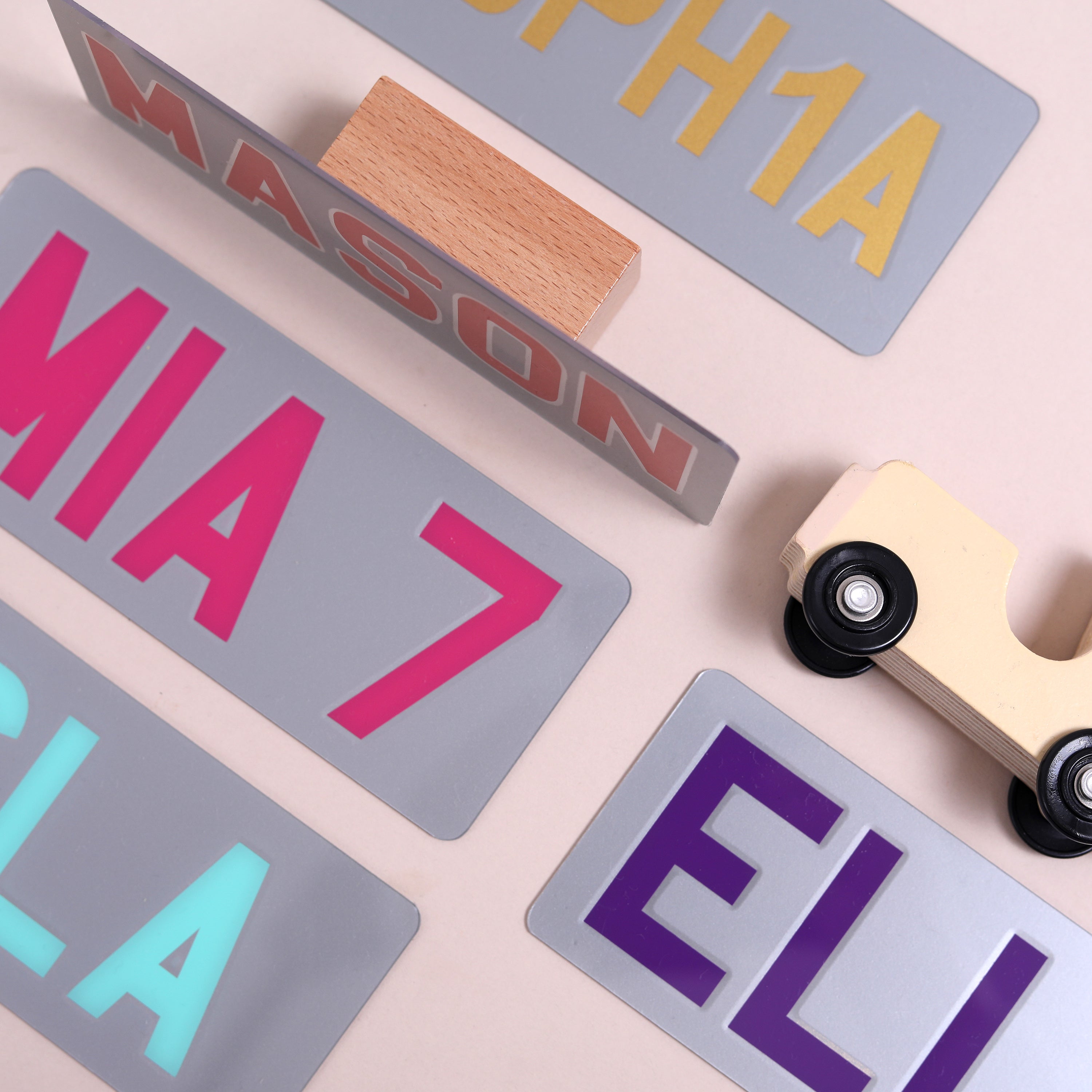 Childrens personalised plates outlet